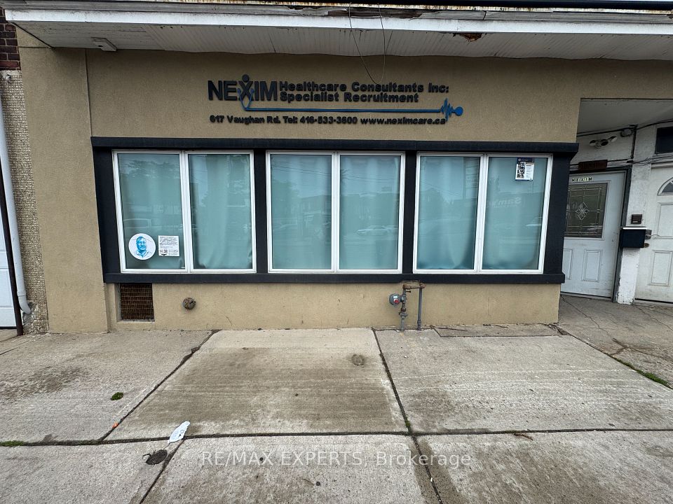 617 Vaughan Road, Toronto, ON M6C 2R4