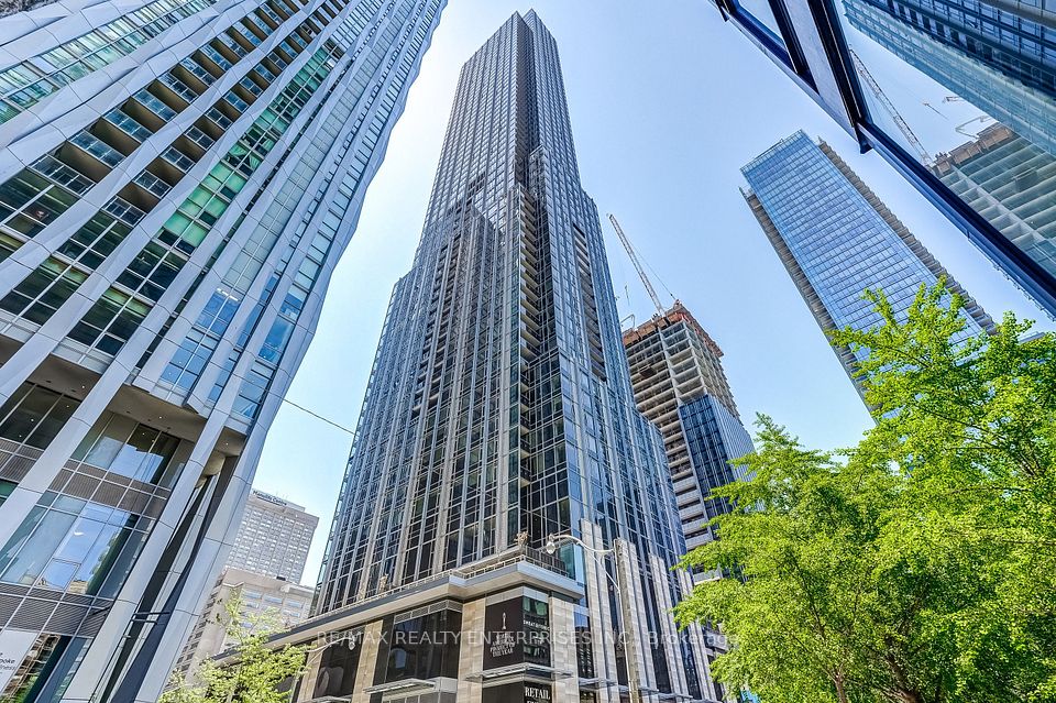 11 Yorkville Avenue 2409, Toronto, ON M4W 0B7 at 11 Yorkville Avenue 2409, Toronto, ON M4W 0B7, Toronto C02, ON, M4W 0B7