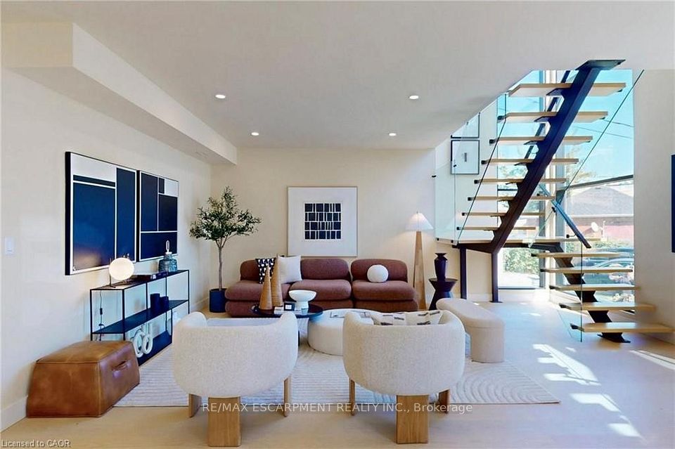 28 Dunsmore Gardens, Toronto, ON M3H 3M2 at 28 Dunsmore Gardens, Toronto, ON M3H 3M2, Toronto C06, ON, M3H 3M2
