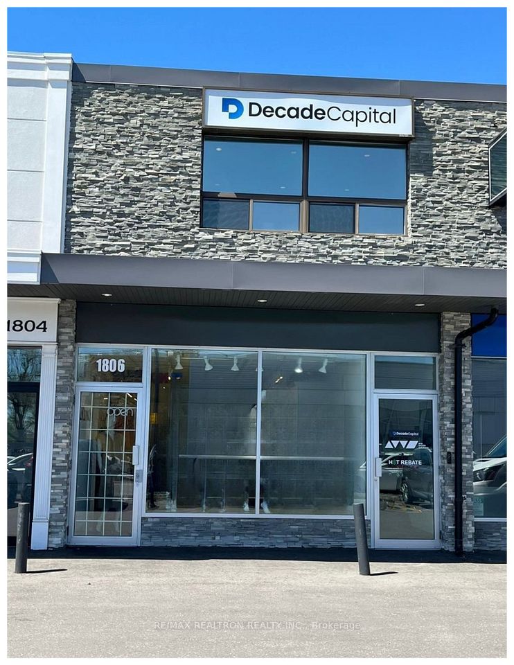 1806 Avenue Road UPPER, Toronto, ON M5M 3Z1