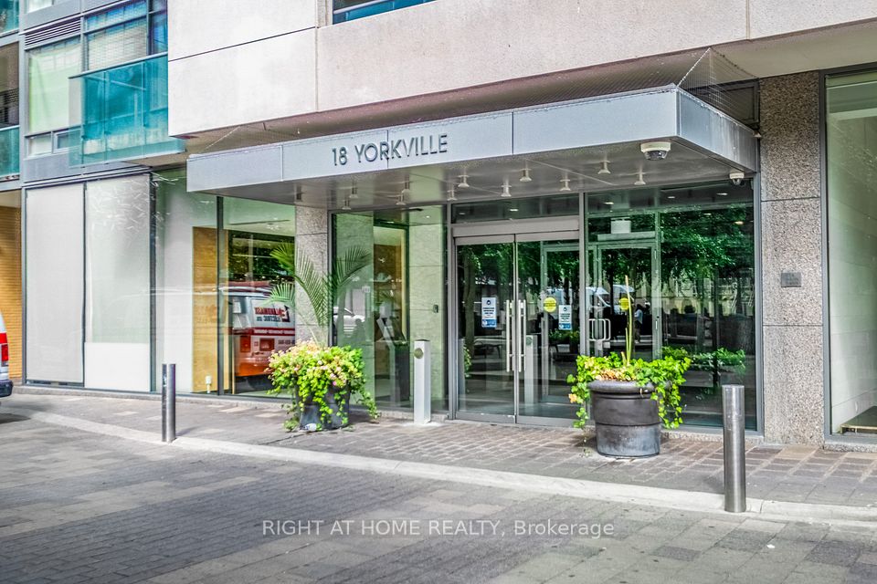 18 Yorkville Avenue 305, Toronto, ON M4W 3Y8 at 18 Yorkville Avenue 305, Toronto, ON M4W 3Y8, Toronto C02, ON, M4W 3Y8