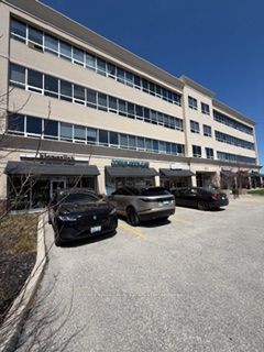 170 The Donway West N/A 412, Toronto, ON M3C 2J2