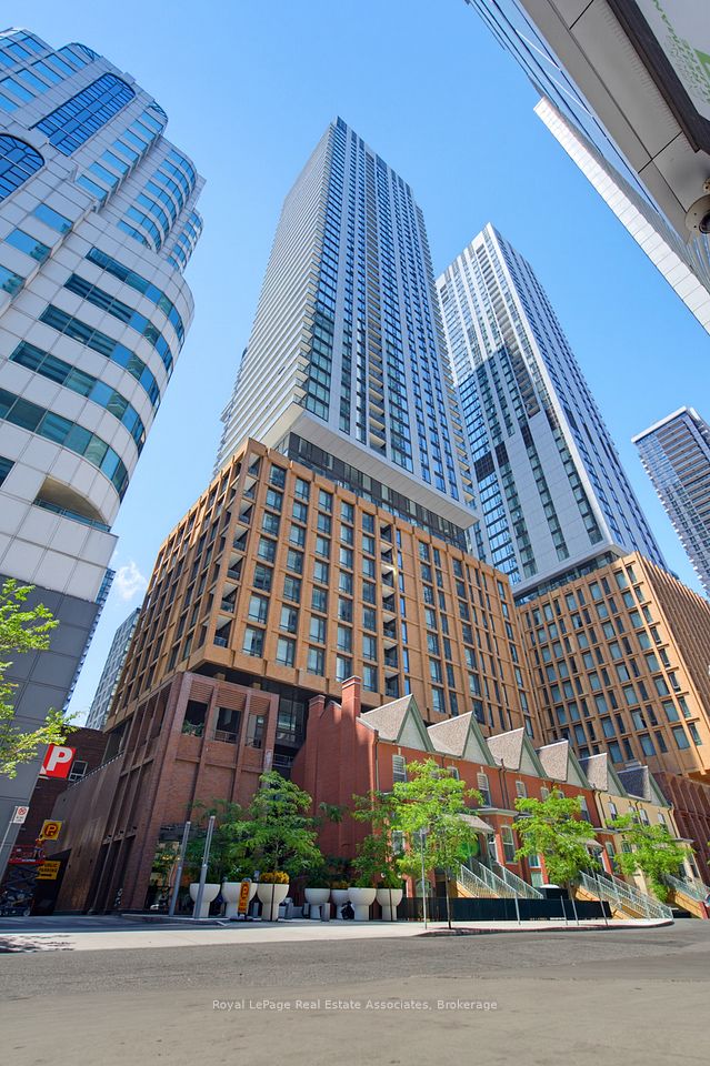 8 Widmer Street 2403, Toronto, ON M5V 0W6 at 8 Widmer Street 2403, Toronto, ON M5V 0W6, Toronto C01, ON, M5V 0W6