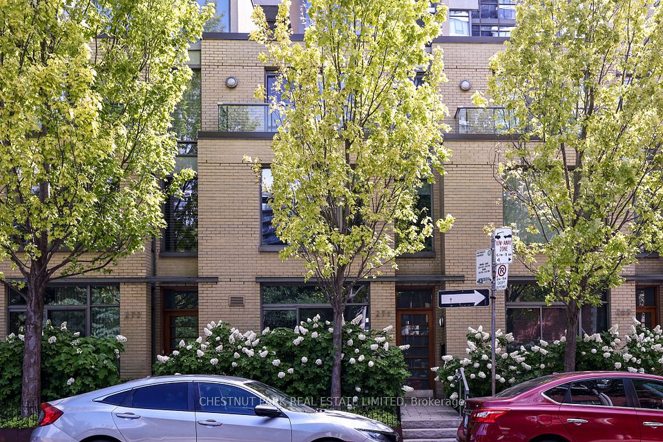 271 Mutual Street, Toronto, ON M4Y 1X6 at 271 Mutual Street, Toronto, ON M4Y 1X6, Toronto C08, ON, M4Y 1X6