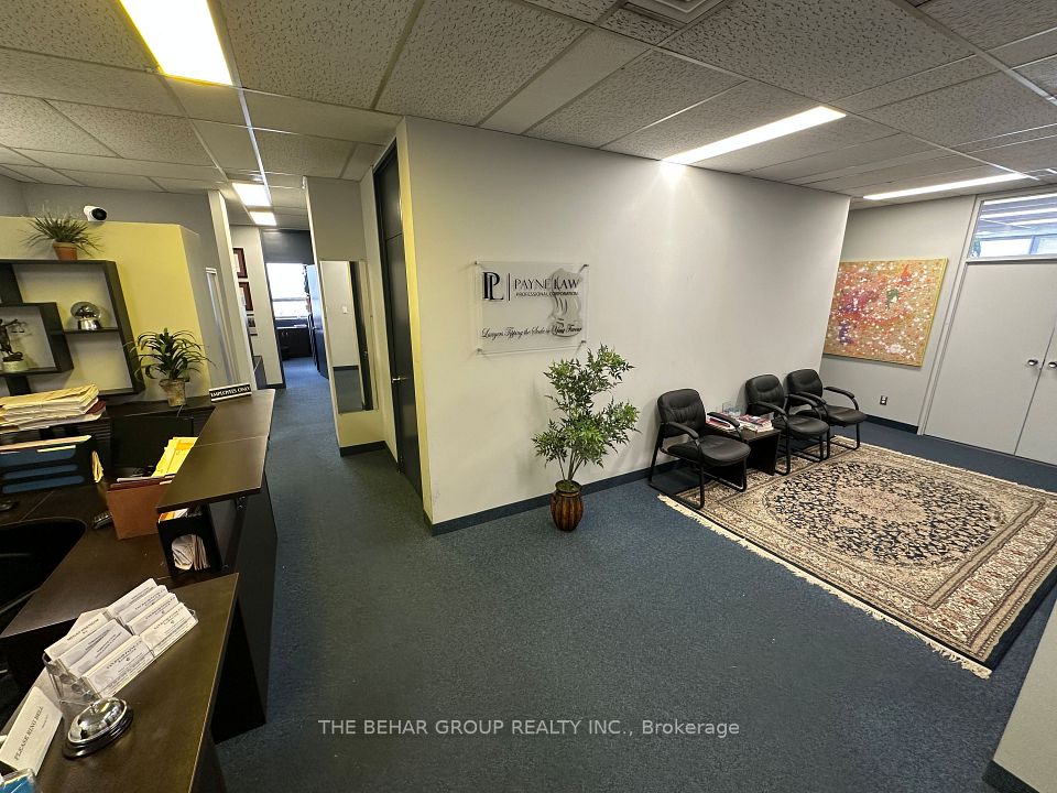 15 Gervais Drive 605A/606, Toronto, ON M3C 1Y8