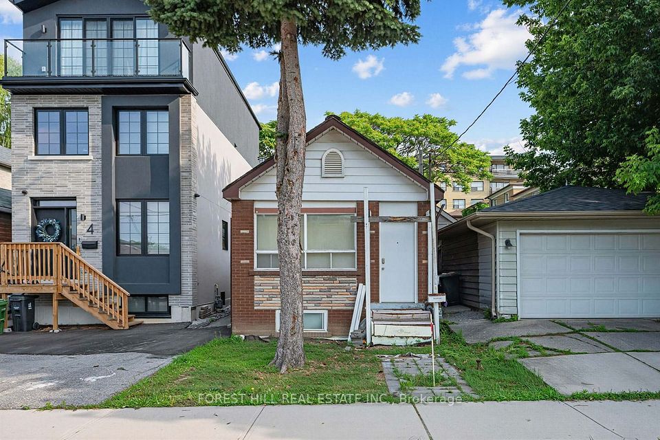 2 Mulberry Crescent, Toronto, ON M6C 1N5 at 2 Mulberry Crescent, Toronto, ON M6C 1N5, Toronto C03, ON, M6C 1N5