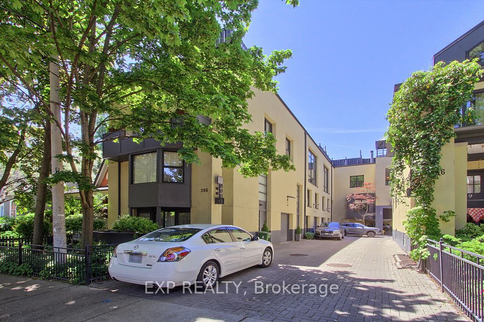 306 Sackville Street 4, Toronto, ON M5A 3G2 at 306 Sackville Street 4, Toronto, ON M5A 3G2, Toronto C08, ON, M5A 3G2