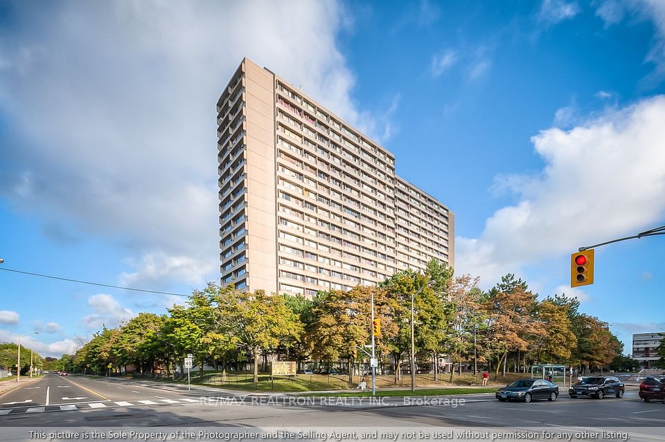 100 Leeward Glenway 1401, Toronto, ON M3C 2Z1 at 100 Leeward Glenway 1401, Toronto, ON M3C 2Z1, Toronto C11, ON, M3C 2Z1