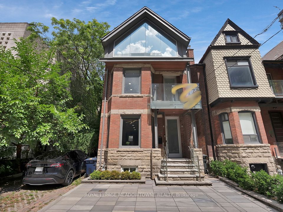 544 Richmond Street W, Toronto, ON M5V 1Y4