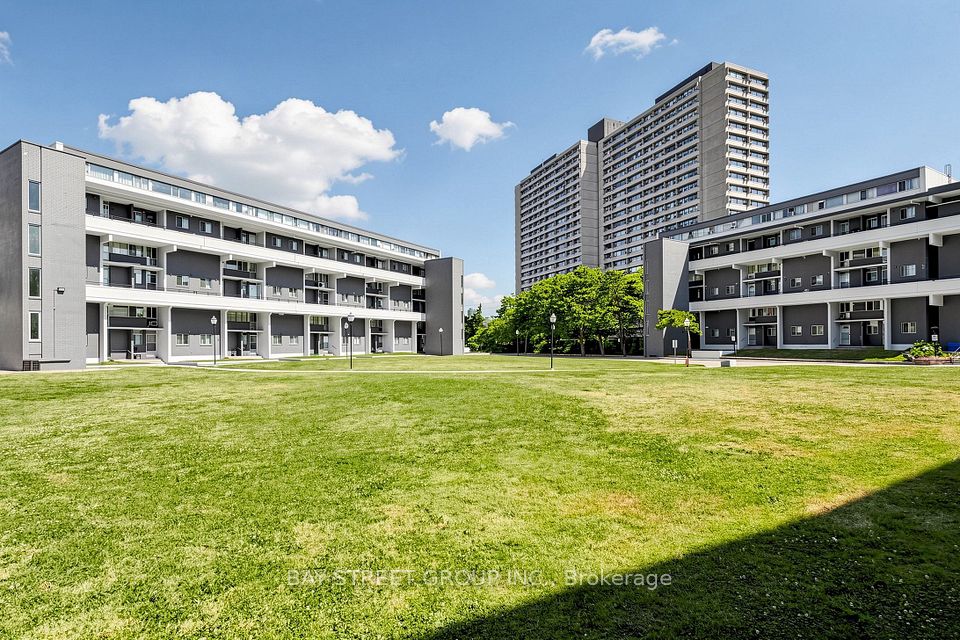 55 Sunny Glenway 302, Toronto, ON M3C 2Z5 at 55 Sunny Glenway 302, Toronto, ON M3C 2Z5, Toronto C11, ON, M3C 2Z5