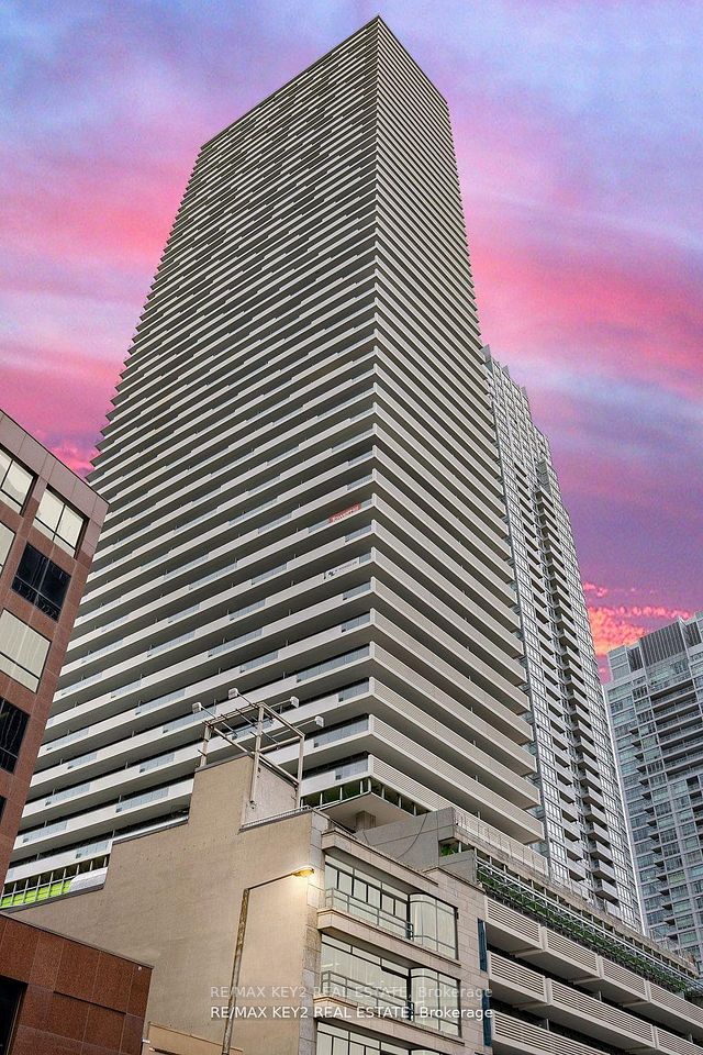 2221 Yonge Street 3402, Toronto, ON M4S 0B8 at 2221 Yonge Street 3402, Toronto, ON M4S 0B8, Toronto C10, ON, M4S 0B8
