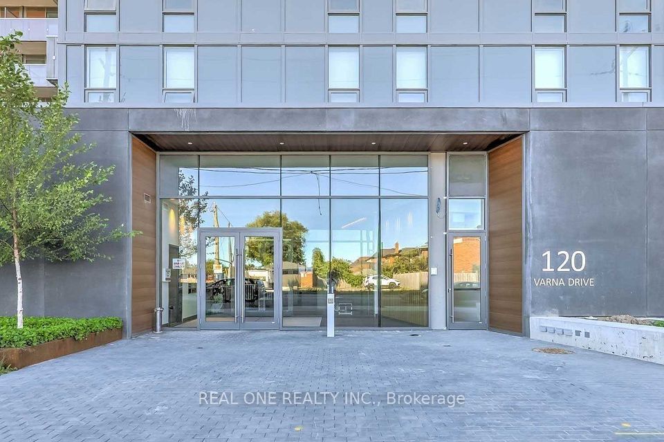 120 Varna Drive 914, Toronto, ON M6A 0B3 at 120 Varna Drive 914, Toronto, ON M6A 0B3, Toronto C04, ON, M6A 0B3