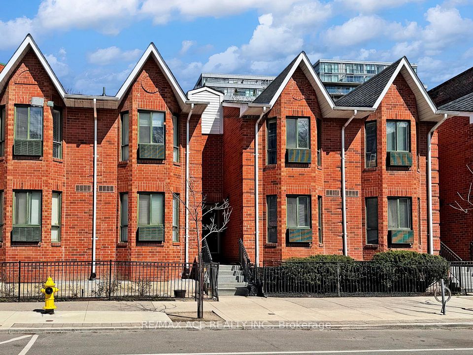 660B Wellington Street W 14, Toronto, ON M5V 1G4 at 660B Wellington Street W 14, Toronto, ON M5V 1G4, Toronto C01, ON, M5V 1G4