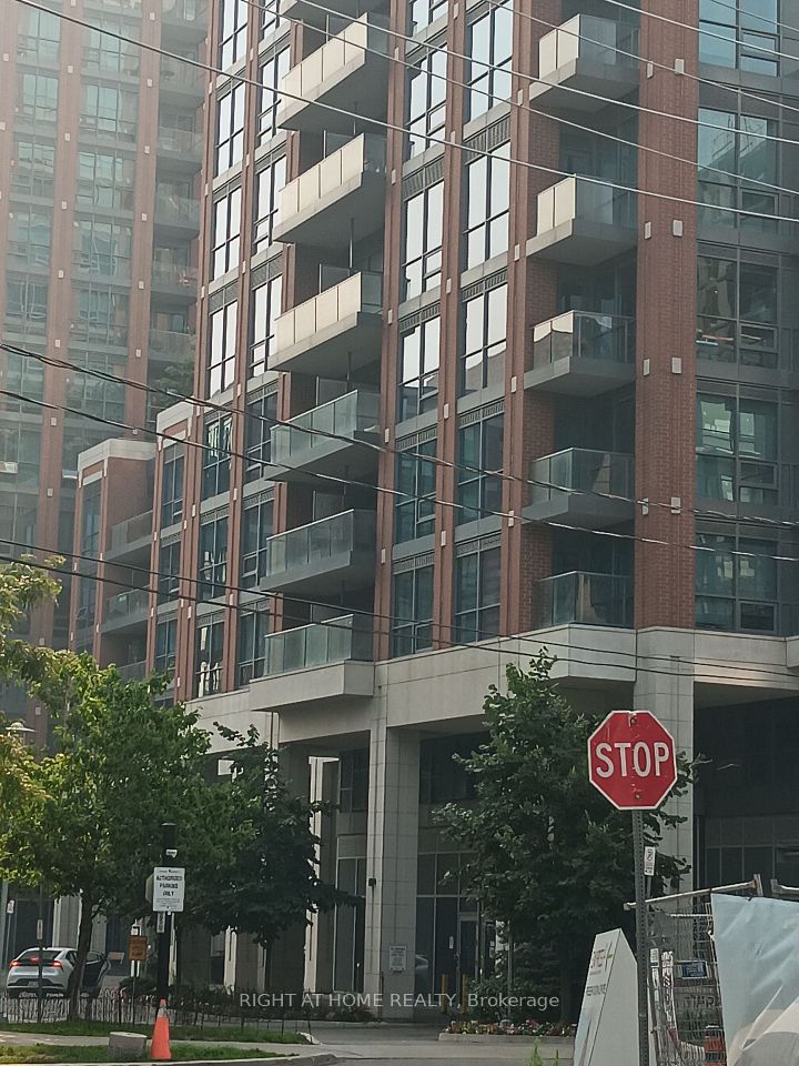 31 Tippett Road 619, Toronto, ON M3H 0C8 at 31 Tippett Road 619, Toronto, ON M3H 0C8, Toronto C06, ON, M3H 0C8