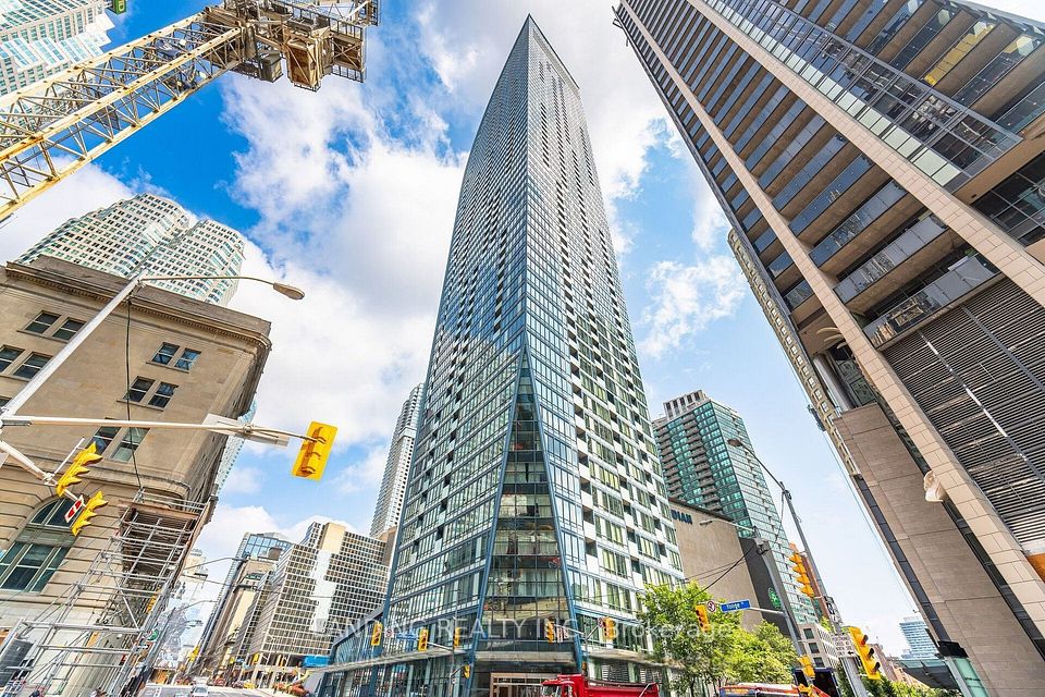 8 The Esplanade Avenue 3304, Toronto, ON M5E 0A6 at 8 The Esplanade Avenue 3304, Toronto, ON M5E 0A6, Toronto C08, ON, M5E 0A6