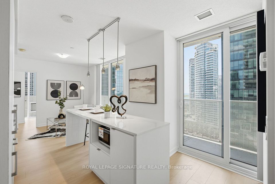 88 Harbour Street 1710, Toronto, ON M5J 0C3 at 88 Harbour Street 1710, Toronto, ON M5J 0C3, Toronto C01, ON, M5J 0C3