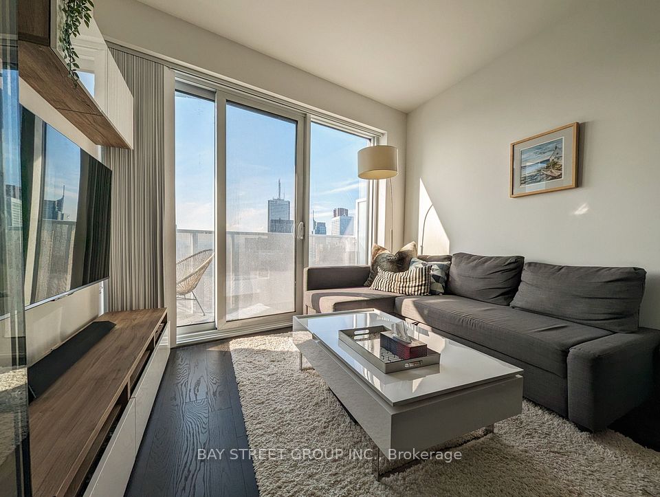 100 Harbour Street 6103, Toronto, ON M5J 0B5 at 100 Harbour Street 6103, Toronto, ON M5J 0B5, Toronto C01, ON, M5J 0B5