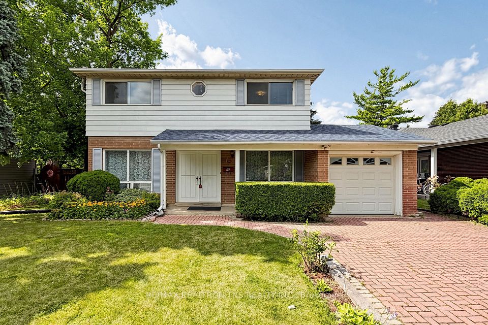 18 Lisburn Crescent, Toronto, ON M2J 2Z5 at 18 Lisburn Crescent, Toronto, ON M2J 2Z5, Toronto C15, ON, M2J 2Z5