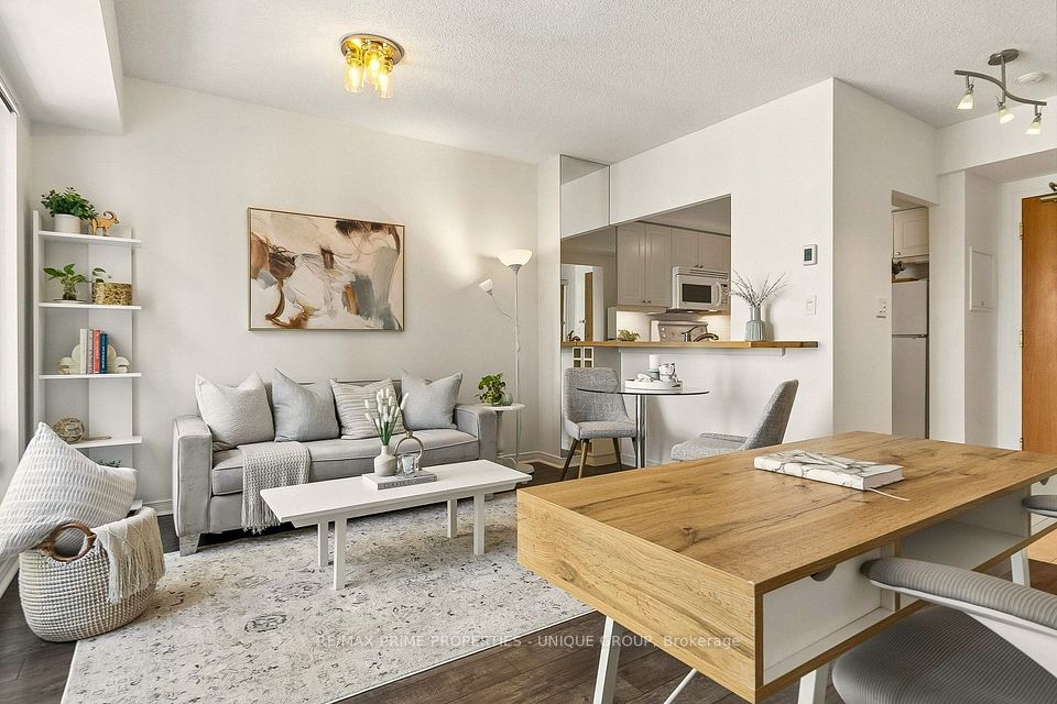 99 Hayden Street 1005, Toronto, ON M4Y 3B4 at 99 Hayden Street 1005, Toronto, ON M4Y 3B4, Toronto C08, ON, M4Y 3B4