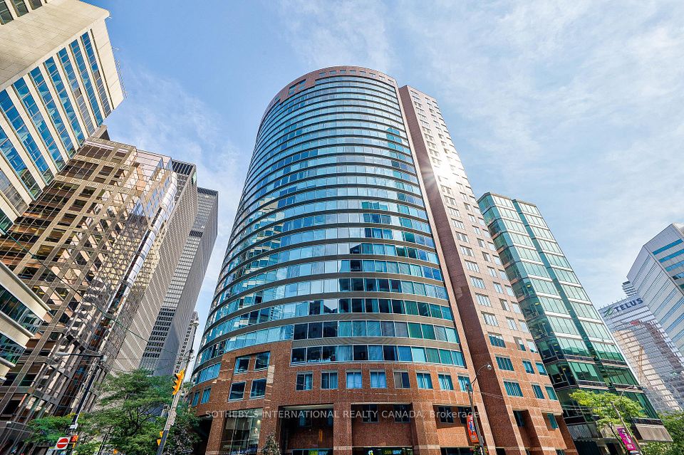 33 University Avenue 2506, Toronto, ON M5J 2S7 at 33 University Avenue 2506, Toronto, ON M5J 2S7, Toronto C01, ON, M5J 2S7