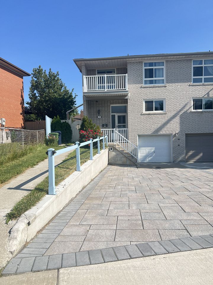 29 Tillplain Road, Toronto, ON M3H 5R1 at 29 Tillplain Road, Toronto, ON M3H 5R1, Toronto C06, ON, M3H 5R1