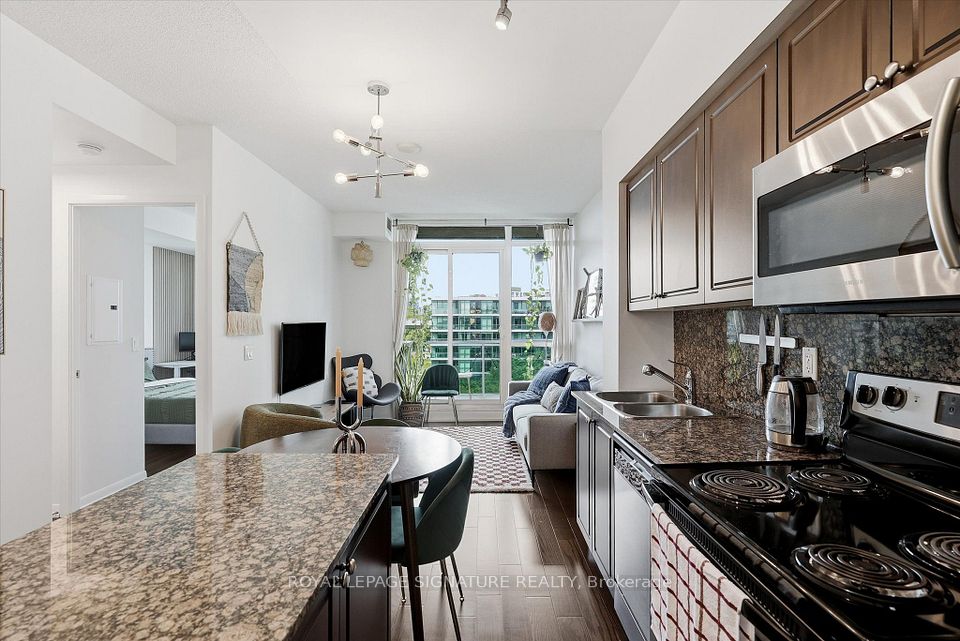 215 Fort York Boulevard 711, Toronto, ON M5V 4A2 at 215 Fort York Boulevard 711, Toronto, ON M5V 4A2, Toronto C01, ON, M5V 4A2
