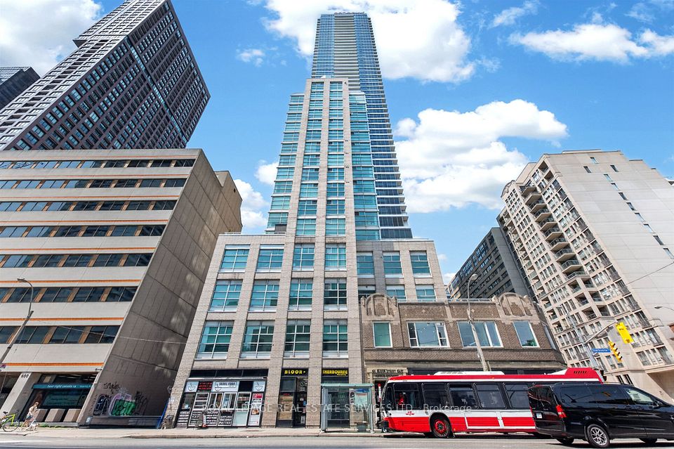 421 Bloor Street E 207/208, Toronto, ON M4W 3T1
