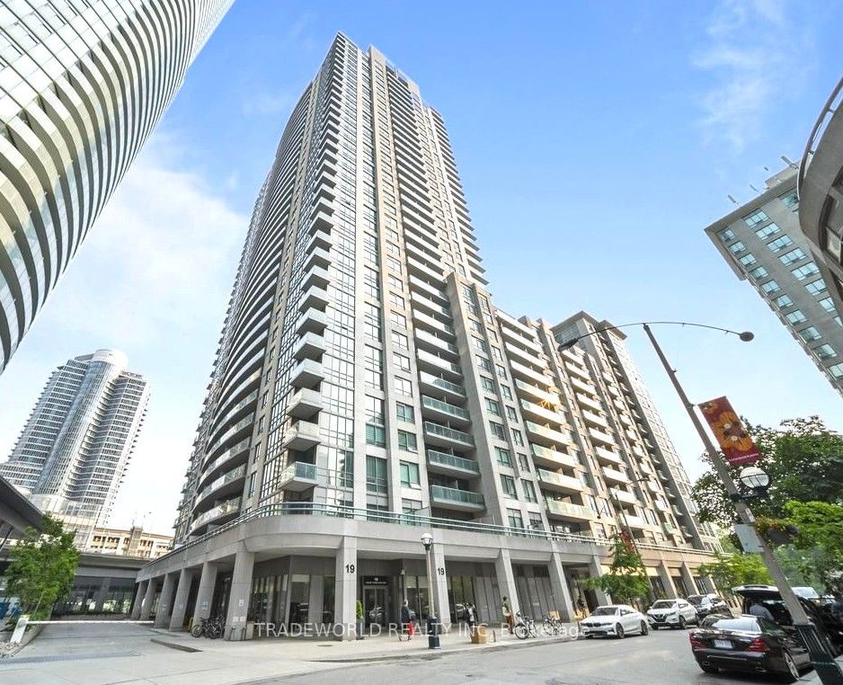 19 Grand Trunk Crescent 907, Toronto, ON M5J 3A3 at 19 Grand Trunk Crescent 907, Toronto, ON M5J 3A3, Toronto C01, ON, M5J 3A3