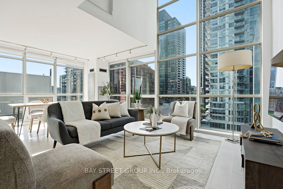 36 Blue Jays Way 925, Toronto, ON M5V 3T3 at 36 Blue Jays Way 925, Toronto, ON M5V 3T3, Toronto C01, ON, M5V 3T3