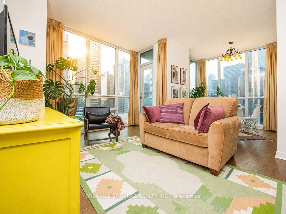 18 Harbour Street 1702, Toronto, ON M5J 2Z6 at 18 Harbour Street 1702, Toronto, ON M5J 2Z6, Toronto C01, ON, M5J 2Z6