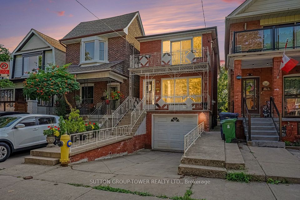 164 Robina Avenue W, Toronto, ON M6C 3Y7 at 164 Robina Avenue W, Toronto, ON M6C 3Y7, Toronto C03, ON, M6C 3Y7
