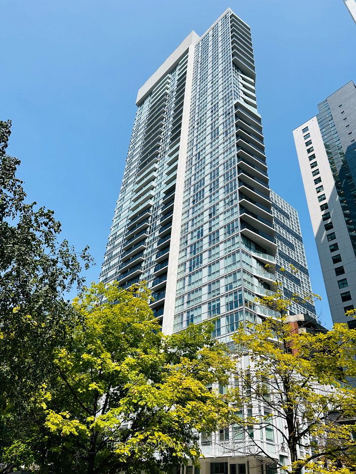 77 Mutual Street 1806, Toronto, ON M5B 2A9 at 77 Mutual Street 1806, Toronto, ON M5B 2A9, Toronto C08, ON, M5B 2A9