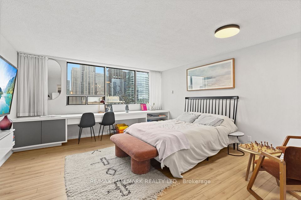 914 Yonge Street 1603, Toronto, ON M4W 3C8 at 914 Yonge Street 1603, Toronto, ON M4W 3C8, Toronto C02, ON, M4W 3C8