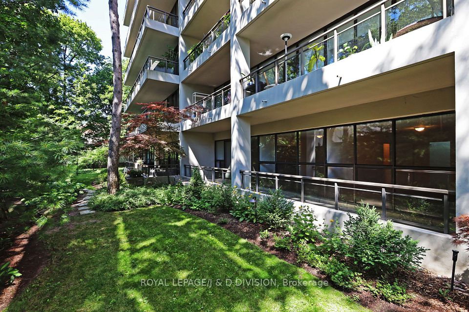 235 St Clair Avenue W 106, Toronto, ON M4V 1R4 at 235 St Clair Avenue W 106, Toronto, ON M4V 1R4, Toronto C02, ON, M4V 1R4