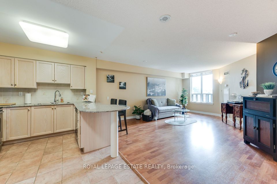1720 Eglinton Avenue E 623, Toronto, ON M4A 2X8 at 1720 Eglinton Avenue E 623, Toronto, ON M4A 2X8, Toronto C13, ON, M4A 2X8