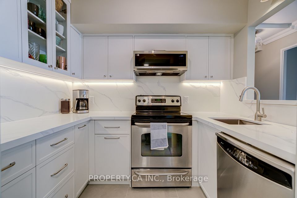 92 King Street 1008, Toronto, ON M5C 2V8 at 92 King Street 1008, Toronto, ON M5C 2V8, Toronto C08, ON, M5C 2V8