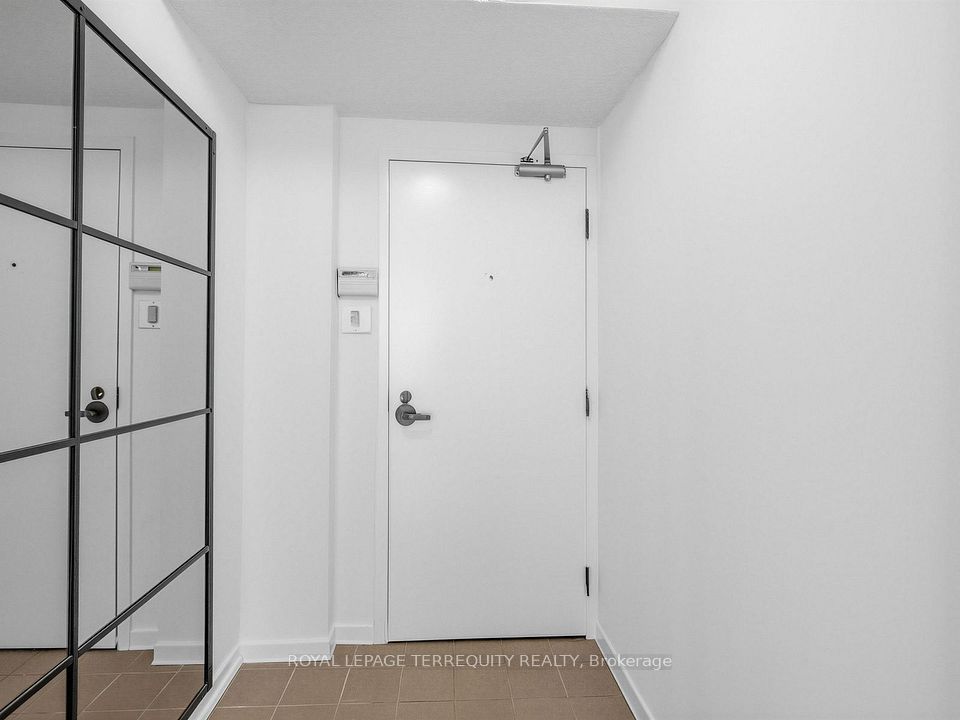 25 Maitland Street 210, Toronto, ON M4Y 2W1 at 25 Maitland Street 210, Toronto, ON M4Y 2W1, Toronto C08, ON, M4Y 2W1