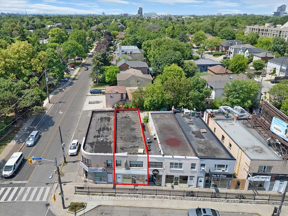 3016 Bathurst Street, Toronto, ON M6B 3B6