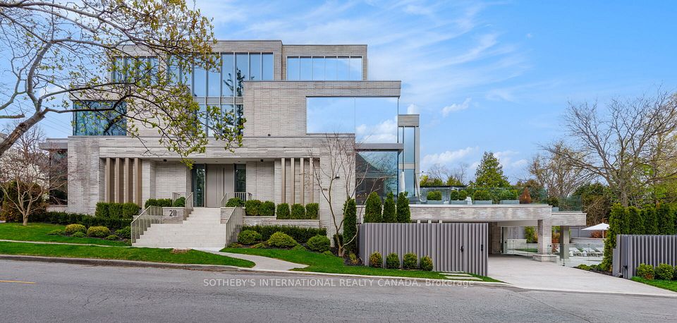 Detached at 211 Dunvegan Road, Toronto, ON M5P 2P3, Toronto C03