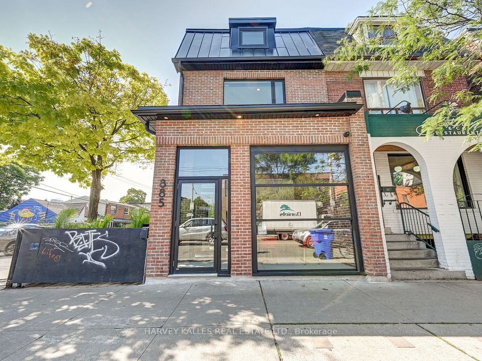 885 Dundas Street W, Toronto, ON M6J 1B9