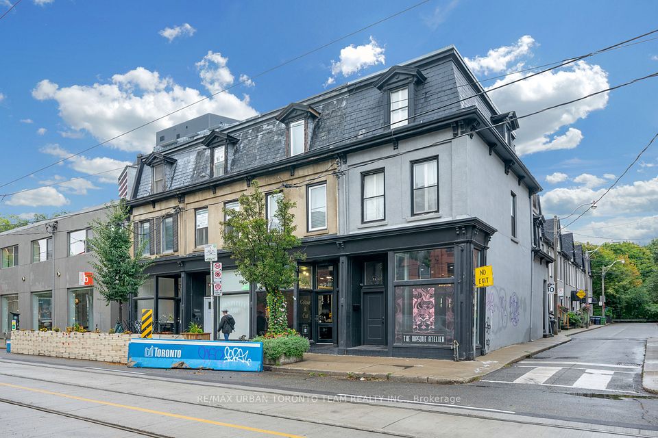 398 King Street E, Toronto, ON M5A 1K9