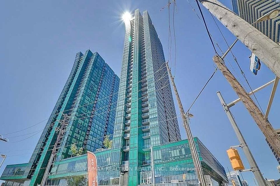 4750 Yonge Street 335, Toronto, ON M2N 0J6