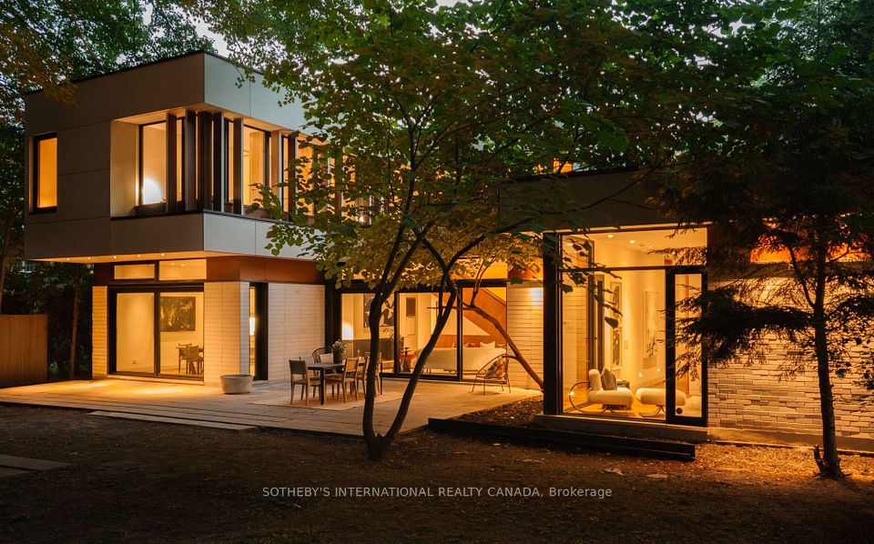 12 York Valley Crescent, Toronto, ON M2P 1A7 at 12 York Valley Crescent, Toronto, ON M2P 1A7, Toronto C12, ON, M2P 1A7