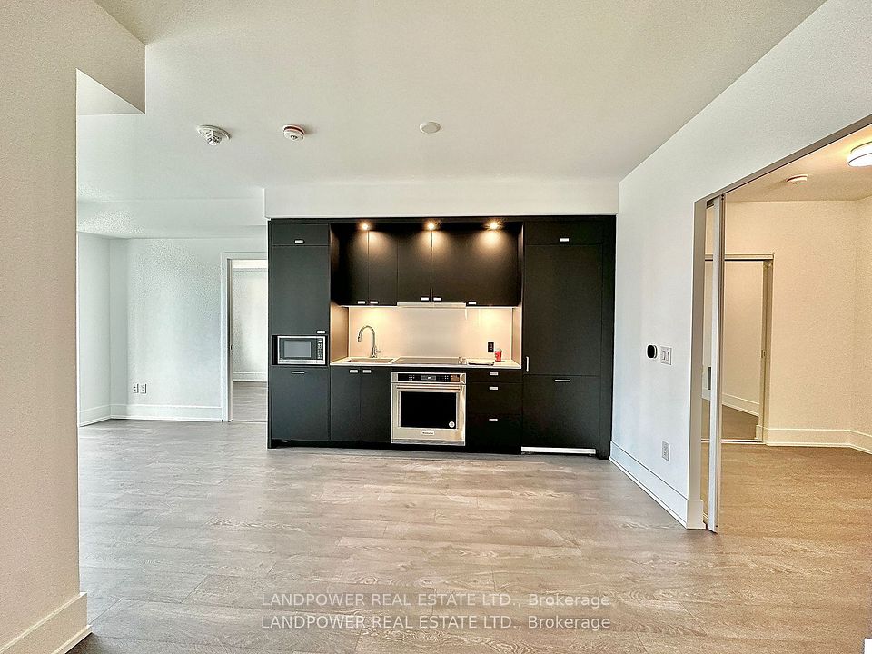 Condo Apartment at 480 Front Street W 1203, Toronto, ON M5V 0V6, Toronto C01