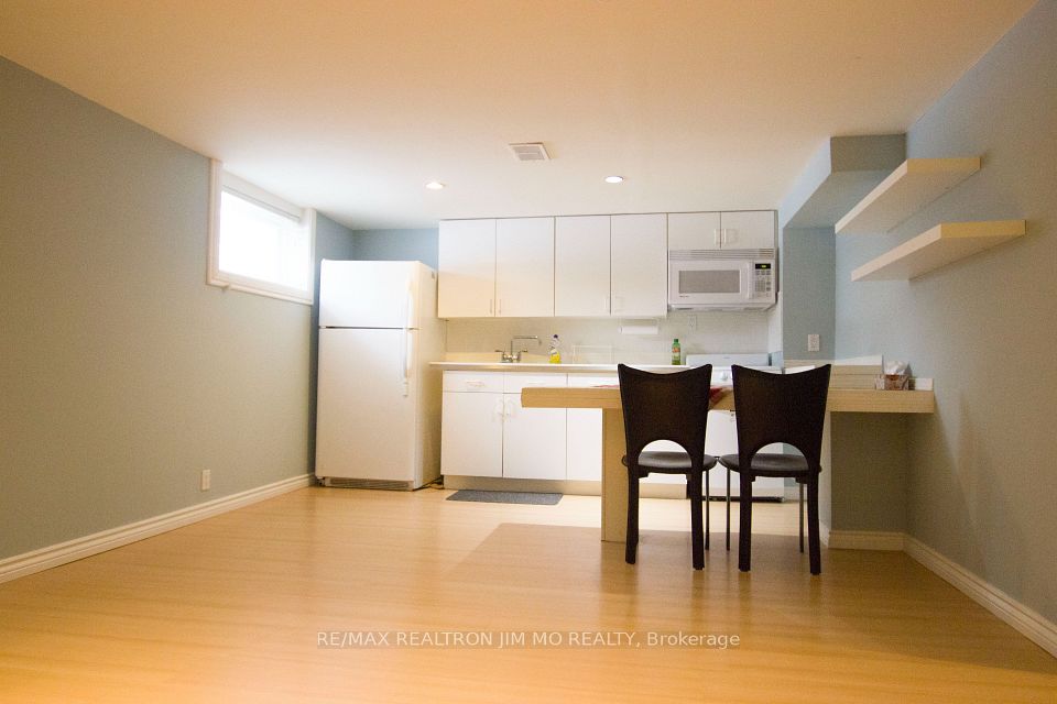 Lower Level at 192 Maxome Avenue, Toronto, ON M2M 3L2, Toronto C14