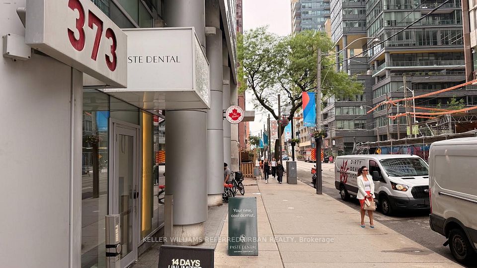 373 King Street 3rd Floor, Toronto, ON M5V 2G5