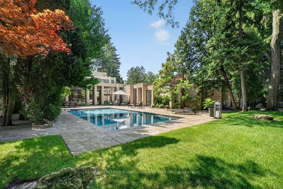 12 Tudor Gate, Toronto, ON M2L 1N4 at 12 Tudor Gate, Toronto, ON M2L 1N4, Toronto C12, ON, M2L 1N4