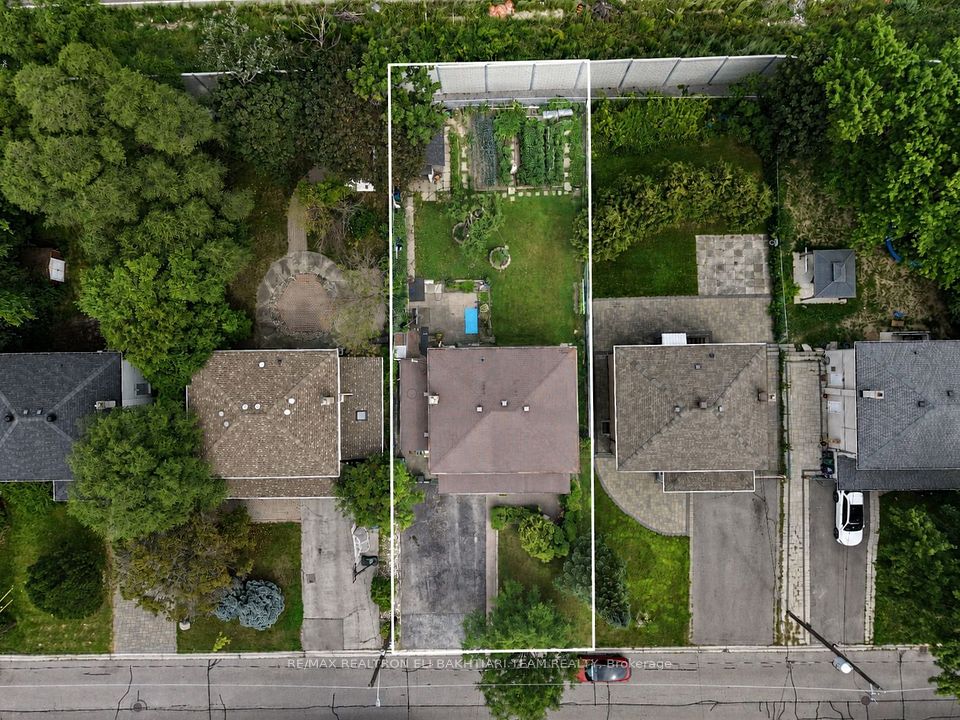 180 Woodsworth Road, Toronto, ON M2L 2T1 at 180 Woodsworth Road, Toronto, ON M2L 2T1, Toronto C12, ON, M2L 2T1
