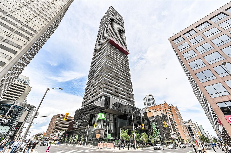 8 Eglinton Avenue E Ph 5801, Toronto, ON M4P 0C1 at 8 Eglinton Avenue E Ph 5801, Toronto, ON M4P 0C1, Toronto C10, ON, M4P 0C1