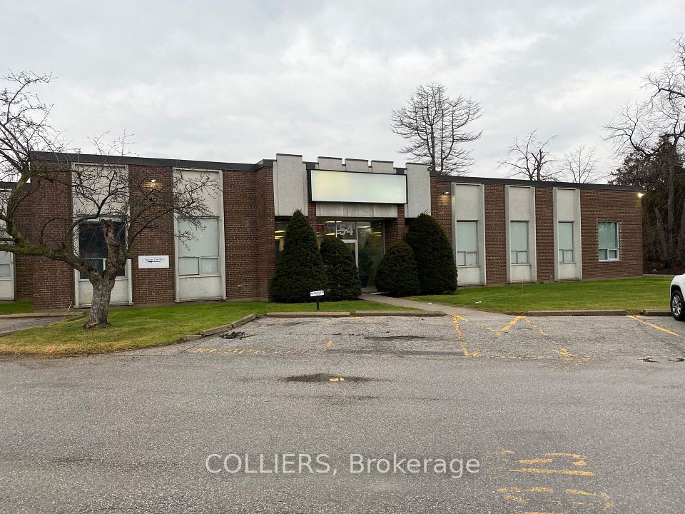 54 Lesmill Road, Toronto, ON M3B 2T5